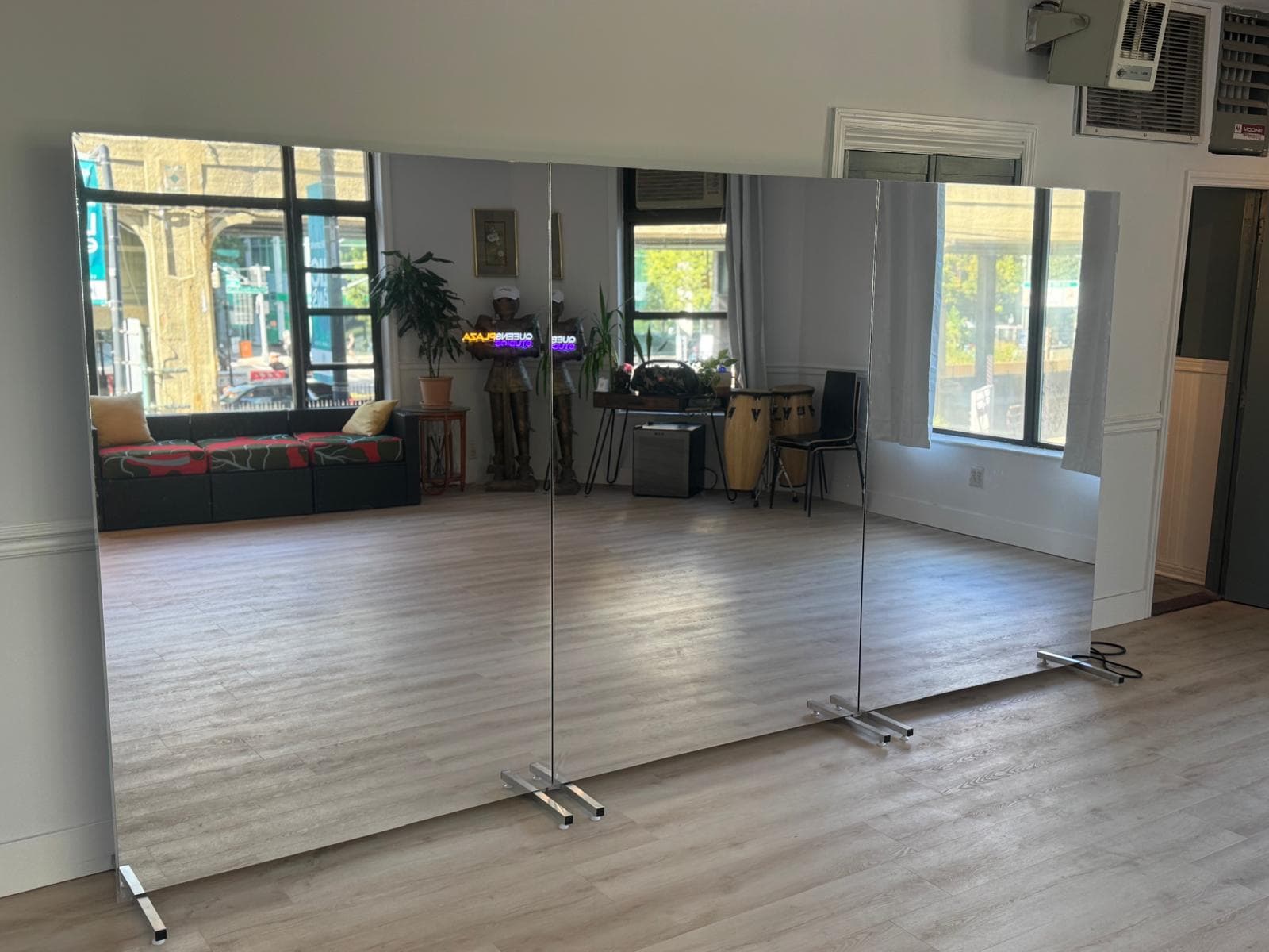 Queens Plaza Studios — view 4